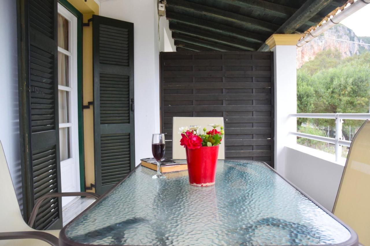 Villa Eirini By Hotelius Liapades Ngoại thất bức ảnh